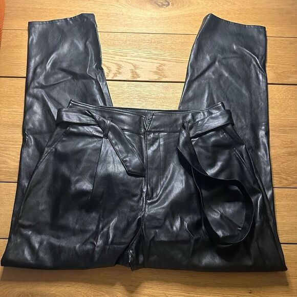 Paige pants faux leather vegan black 4 - Picture 2 of 10